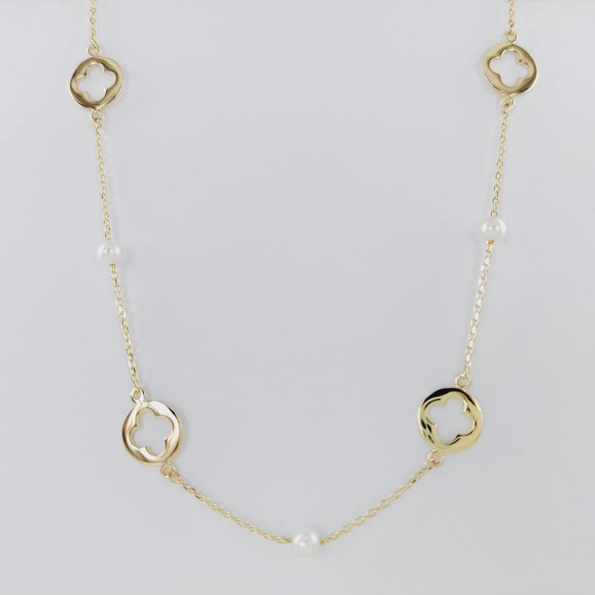 Collar tréboles y perlas