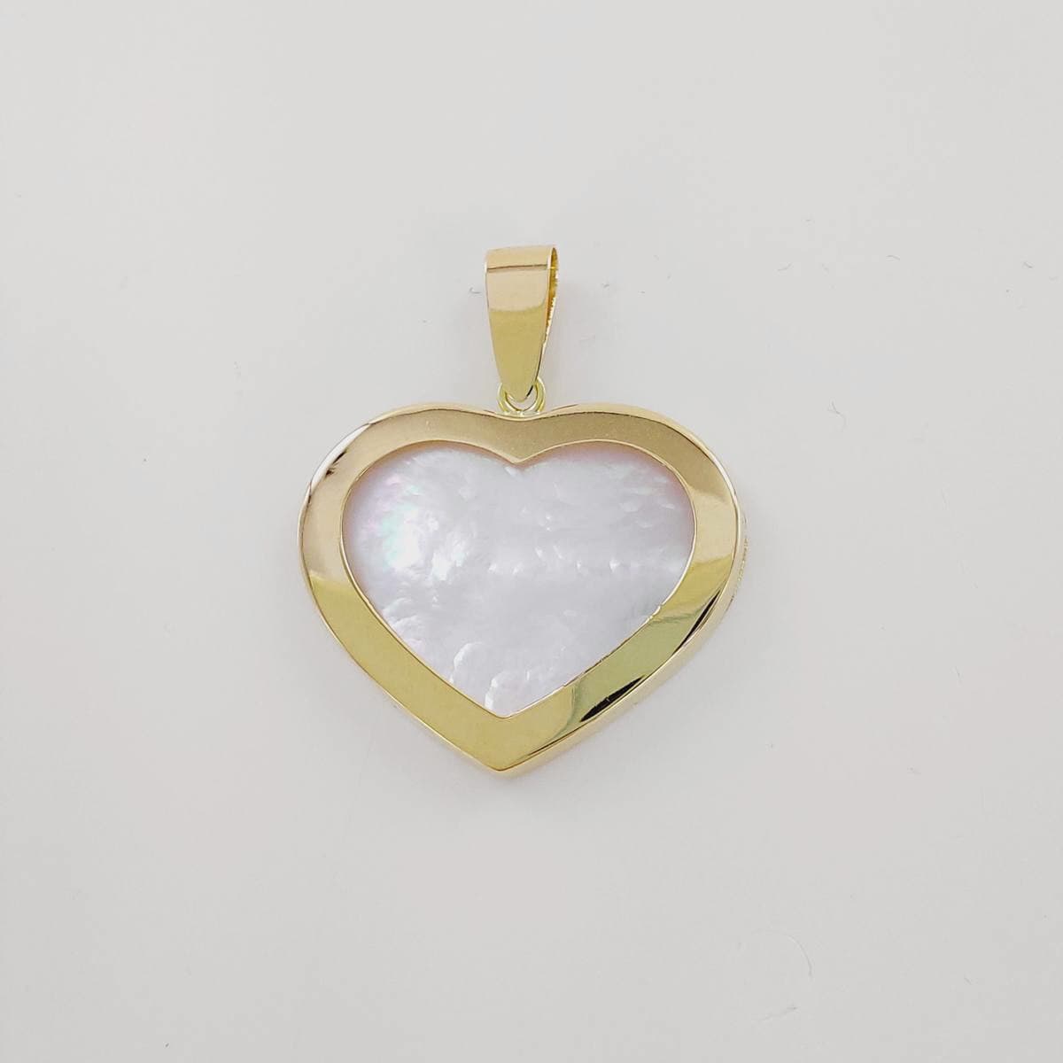 COLGANTE CORAZÓN NÁCAR